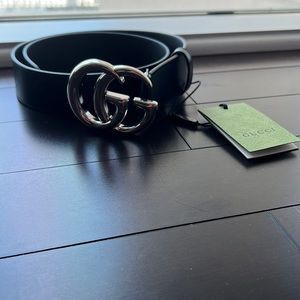 Gucci black belt - Brand new - Never worn